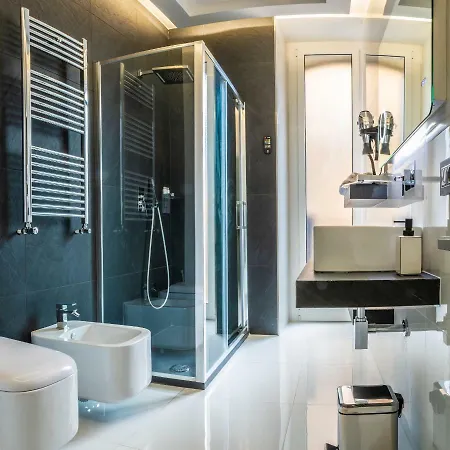 Apart-hotel Rettifilo 201 Exclusive 4*