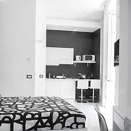 Rettifilo 201 Exclusive Aparthotel 4*