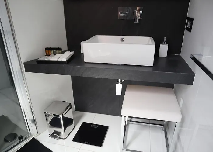 Rettifilo 201 Exclusive 4* Νάπολη