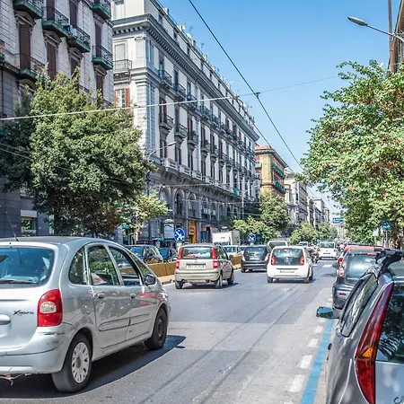 Rettifilo 201 Exclusive 4* נאפולי